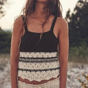 zara black white and cream knit crochet colorblock cami tank top medium